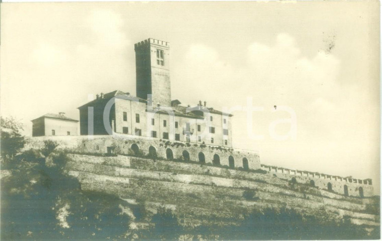 1935 ca SARRE (AO) Il Castello Reale in Valle D'AOSTA *Cartolina FP NV