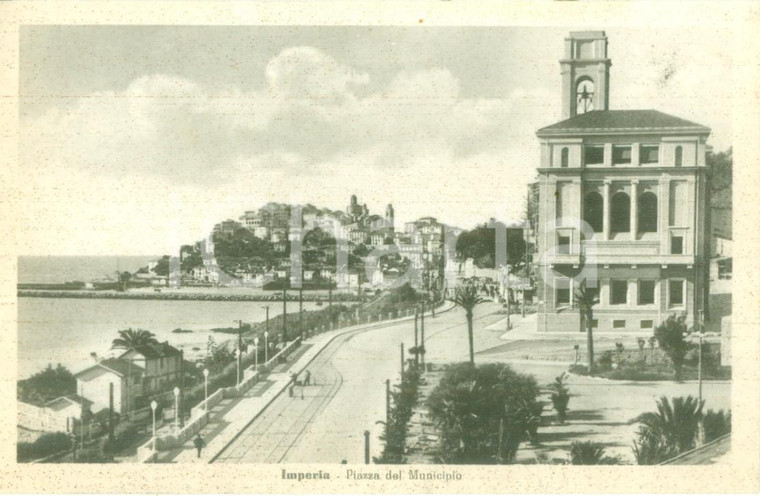 1943 IMPERIA Scorcio panoramico di Piazza del Municipio *Cartolina FP NV