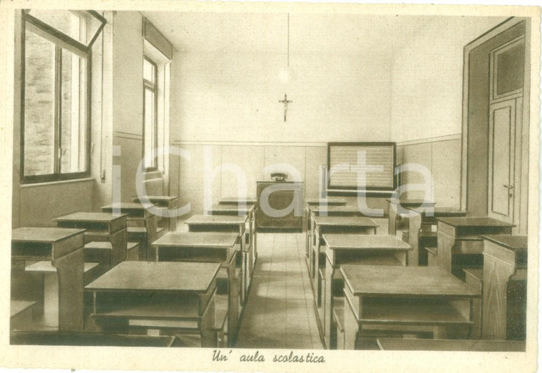 1945 ca ARONA (NO) Aula scolastica Istituto Suore Marcelline *Cartolina FG NV