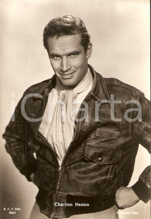 1950 ca CINEMA Charlton HESTON con giubbino da aviatore *Cartolina FG NV