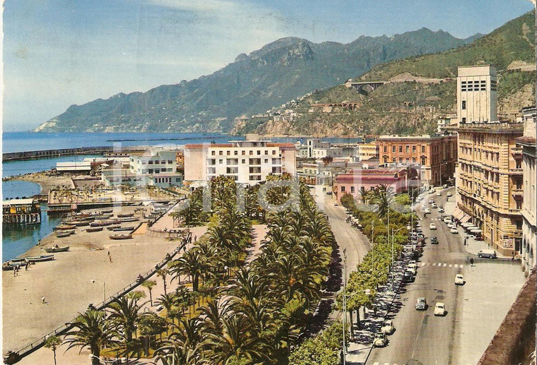 1972 SALERNO Panorama con Lungomare Trieste *Cartolina FG VG