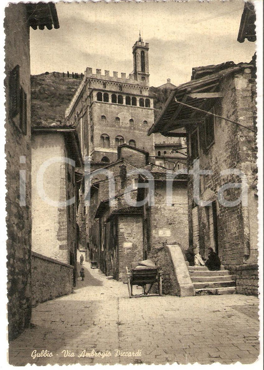 1955 ca GUBBIO (PG) Carretto in via Ambrogio Piccardi *Cartolina FG NV