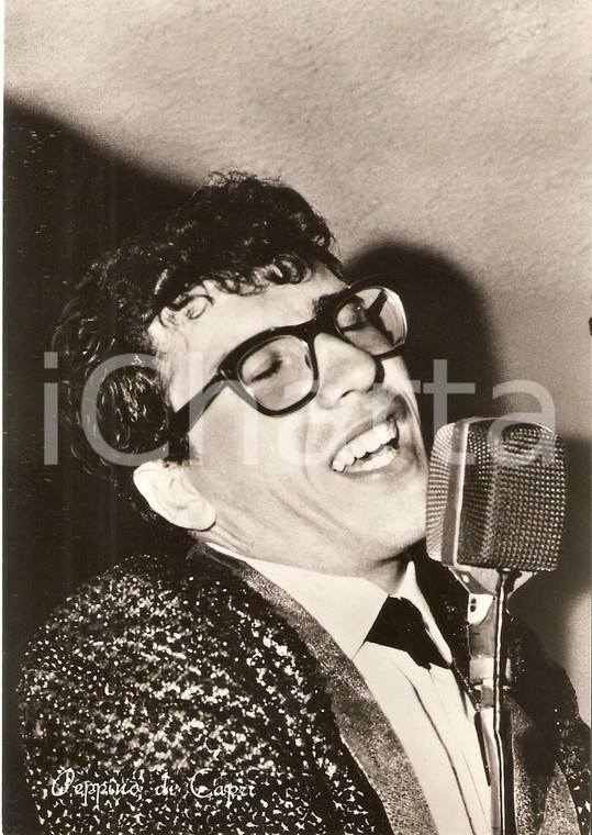 1960 ca MUSICA Peppino DI CAPRI canta al microfono *Cartolina FG NV