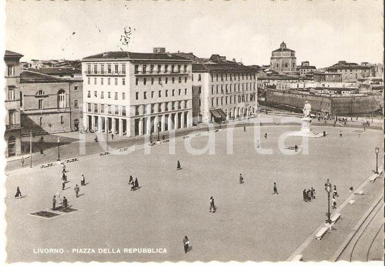 1960 ca LIVORNO Piazza della Repubblica *Cartolina ANIMATA FG VG