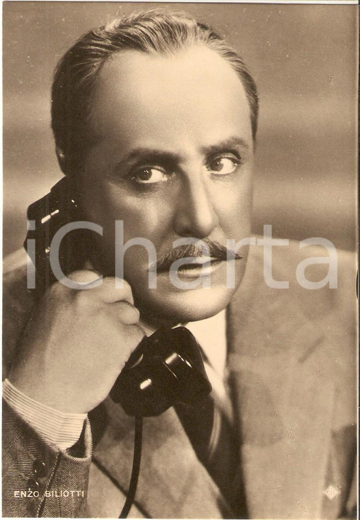 1940 ca CINEMA Attore Enzo BILIOTTI al telefono Ritratto Fotografia seriale ASER