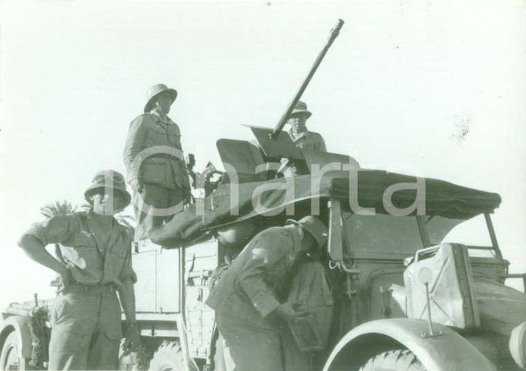 1940 ca TRIPOLI (LIBIA) ? Soldati tedeschi su camionetta antiaerea *Fotografia