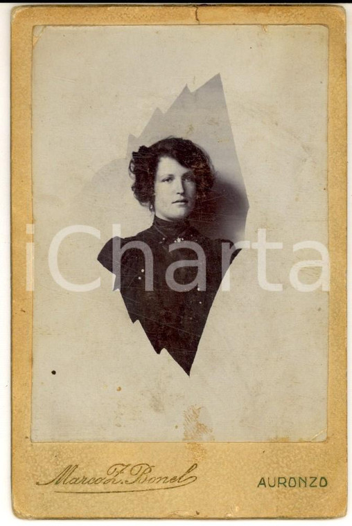 1910 ca AURONZO DI CADORE Ritratto di giovane donna *Foto Marco Z. BONEL