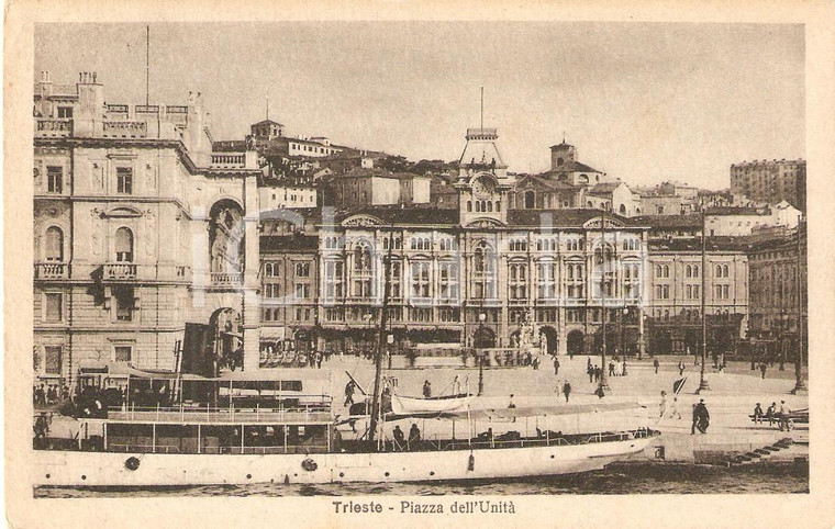 1924 TRIESTE Battello davanti a Piazza dell'Unità *Cartolina FP VG