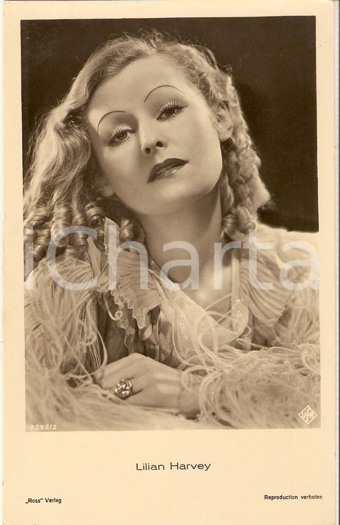 1930 ca CINEMA Lilian HARVEY Ritratto dell'attrice *Cartolina FP NV