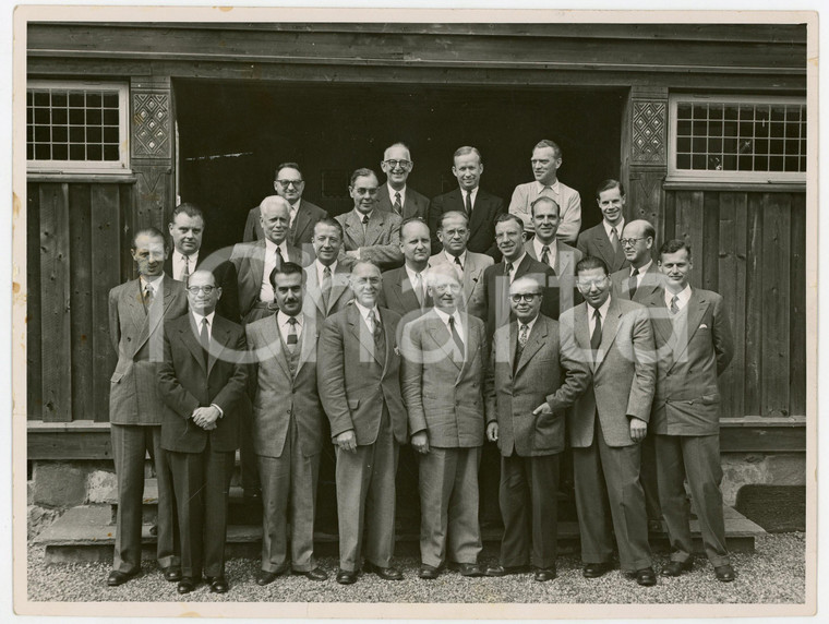 1954 OSLO Hotel LISEBU Foto di gruppo membri UNESCO con autografi