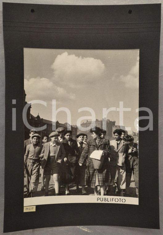 1950 EDINBURGH Bambini del coro del TEATRO ALLA SCALA in visita alla città *Foto