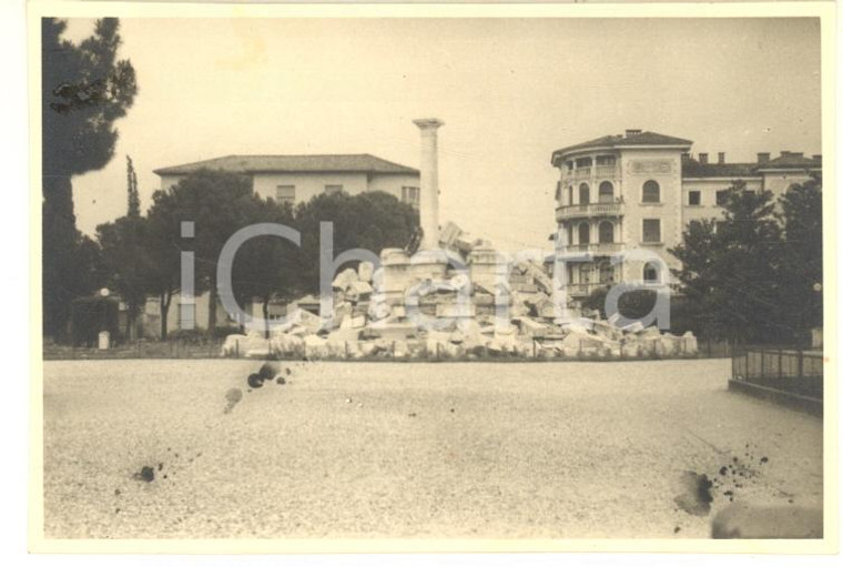 1950 GORIZIA Il monumento ai Caduti distrutto dagli jugoslavi *Foto 9x6 cm