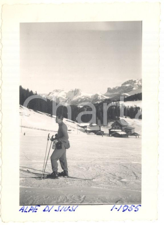 1955 ALPE DI SIUSI Uno sciatore sulle piste *Foto VINTAGE 7x9 cm