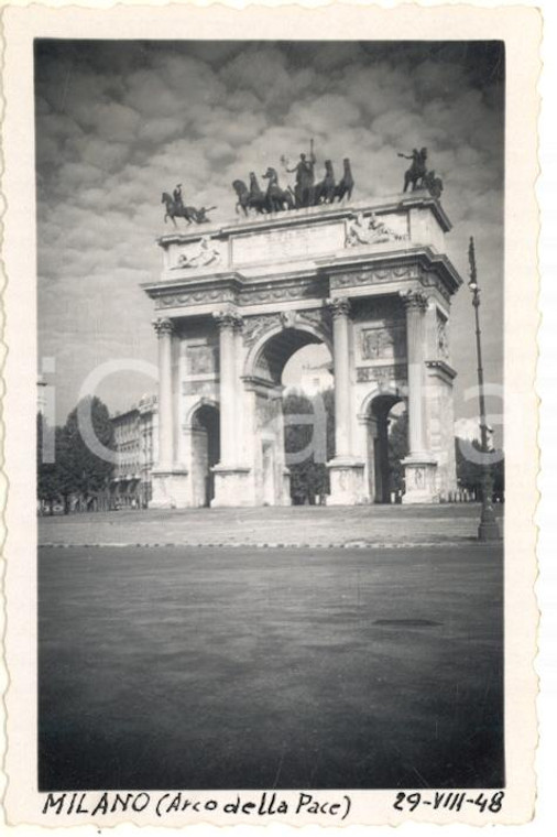 1948 MILANO Arco della Pace in una giornata nuvolosa *Foto VINTAGE ARTISTICA 7x9