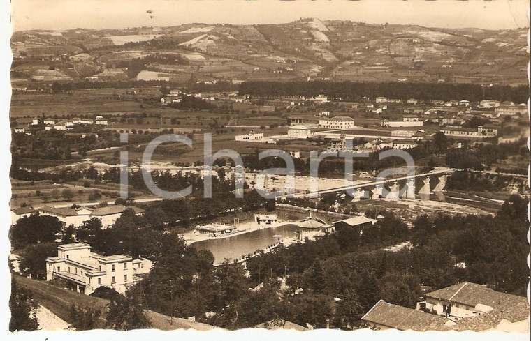 1945 ACQUI TERME (AL) Panorama della città con piscina *Cartolina FP VG