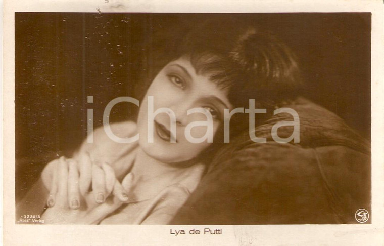 1925 ca CINEMA Ritratto dell'attrice Lya DE PUTTI sdraiata *Cartolina FP NV