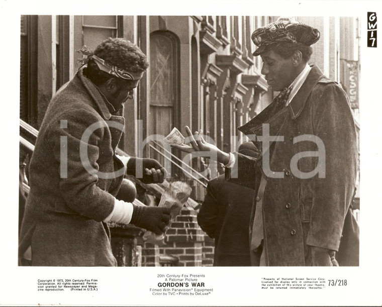 1973 GORDON'S WAR Movie by Ossie DAVIS Drug dealer works on the street *Foto