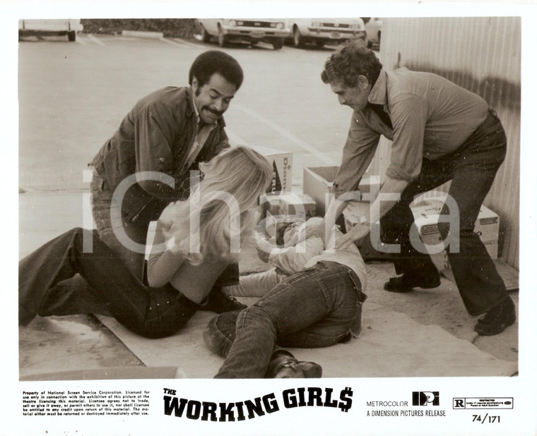 1974 THE WORKING GIRLS Movie by Stephanie ROTHMAN Men save a girl *Foto 25x20 cm