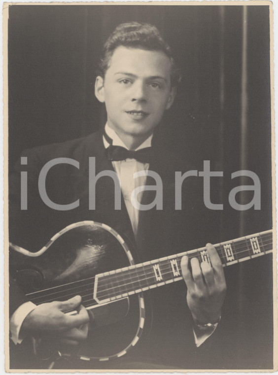 1948 SARONNO (VA) Chitarrista FICICCHIA - Ritratto (2) Foto 18x24 cm
