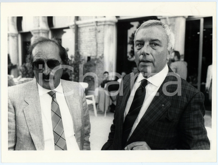 1985 ca ITALIA - COSTUME Elio SPARANO Ritratto del giornalista - Foto 24x18 (1)