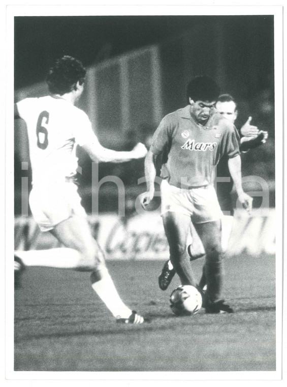 1990 ca CALCIO Napoli vs VfB Stuttgart - Antonio CARECA Guido BUCHWALD Foto