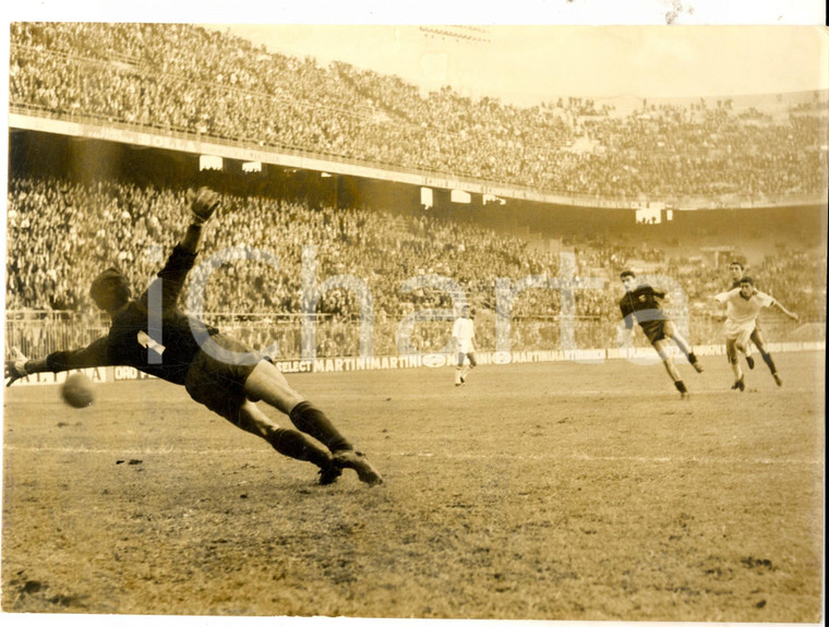 1963 CALCIO SERIE A MILAN-GENOA Terzo goal di Bruno MORA *Foto 24x18 cm
