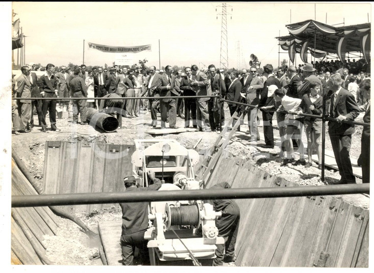 1960 TREVISO Mario FERRARI AGGRADI all'inizio dei lavori per metanodotto *Foto