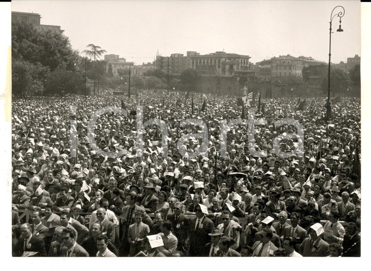 1955 ROMA Celebrazioni del 1° MAGGIO in piazza S. GIOVANNI *Fotografia 18x14 cm