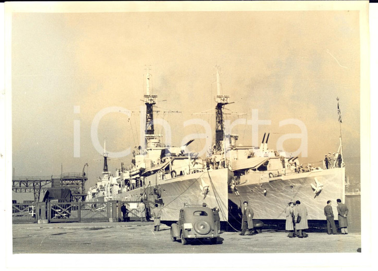 1953 TRIESTE Fregate inglesi MERMAID, PEACOCK e MAGPIE al porto *Foto 18x14 cm