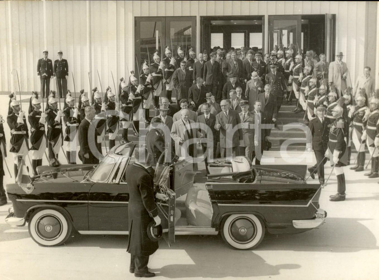 1960 PARIS ORLY Nikita KRUSCEV accompagnato dal generale DE GAULLE *Foto 18x14