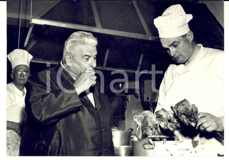 1955 CAVOUR Ristoratore Giovanni GENOVESIO al pranzo dei grassoni *Foto