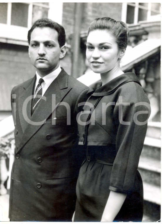 1959 LONDON Prince Mukarram JAH and his wife Esra BIRGEN at HYDERABAD HOUSE