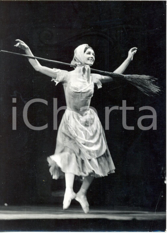 1966 MILANO Carla FRACCI danza CENERENTOLA di Sergej PROKOF'EV *Foto 13x18 cm