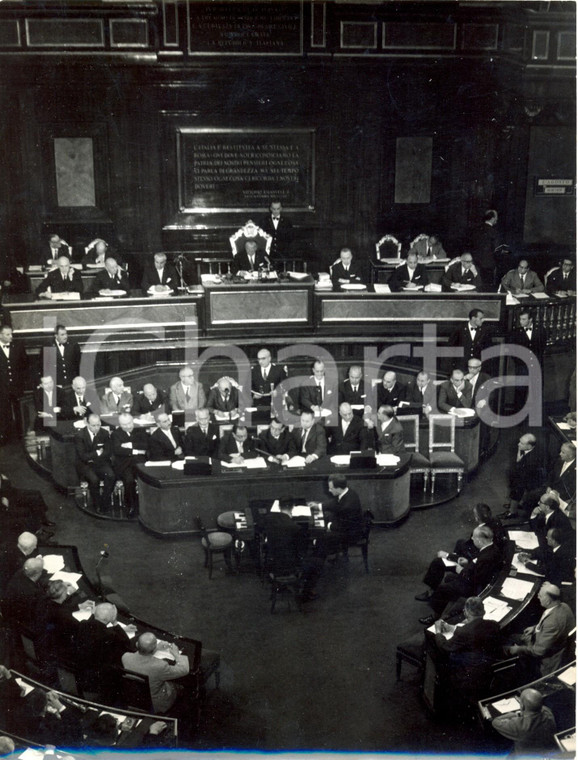 1960 ROMA Amintore FANFANI espone al Senato il programma del suo governo *Foto