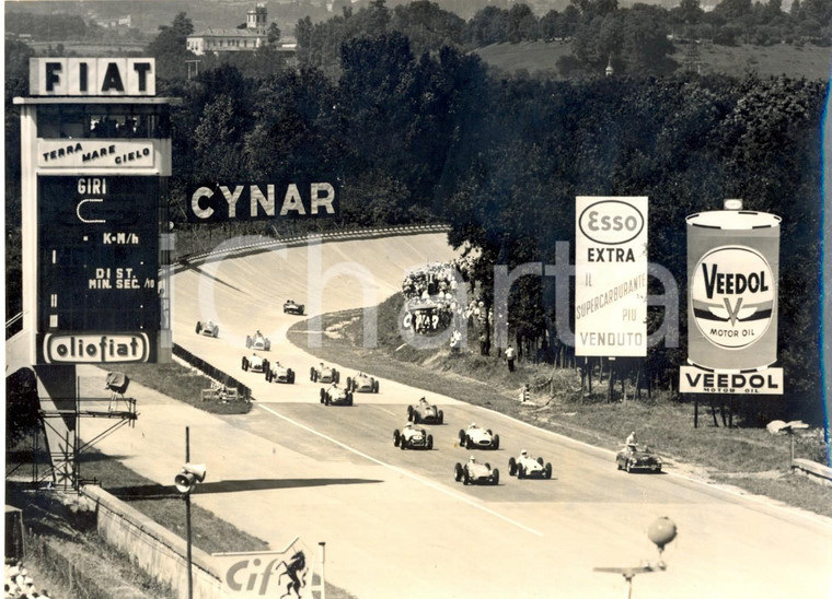 1958 AUTODROMO DI MONZA - 500 MIGLIA - Passaggio delle automobili *Foto 18x13 cm