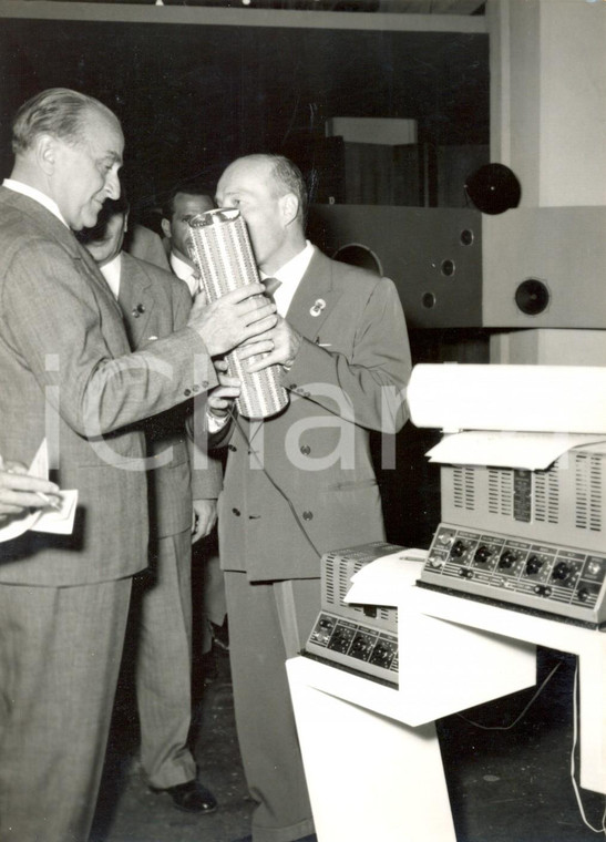 1957 MILANO - Mostra della radio e della televisione - Cesare MERZAGORA *Foto