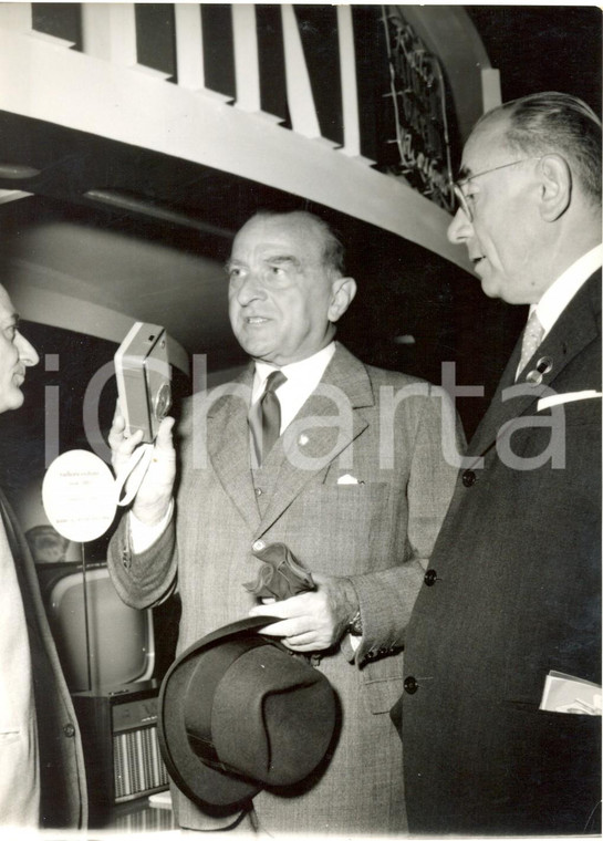 1957 MILANO - Mostra della radio e della televisione - Cesare MERZAGORA -Foto