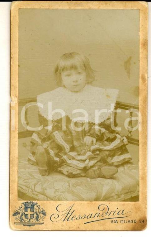 1880 ca ALESSANDRIA Ritratto bambina con abito ricamato - Foto ALESSANDRINA CDV