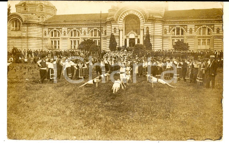 1900 ca SOFIA (BULGARIA) Terme - Bambini ginnasti e danze tradizionali *Foto