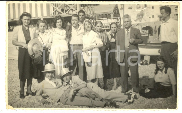 1949 NAPOLI / Costiera Amalfitana - Ritratto di gruppo di turisti - Foto CURIOSA