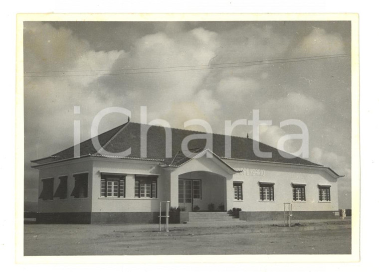 1960 ca MOZAMBICO Veduta del dispensario - Foto reportage 12x9