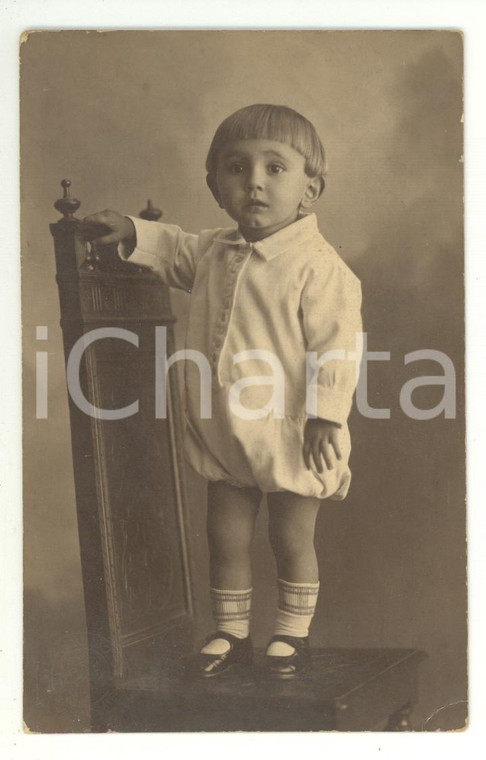 1920 ca TORINO Ritratto di bambino in abito bianco *Foto cartolina L. BOGINO
