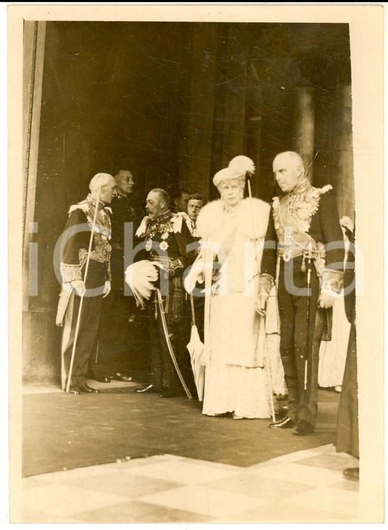 1935 ca LONDON Jubilee Day - St Paul's Cathedral - George V and Queen Mary PHOTO