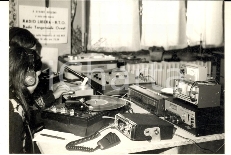 1980 ca CESANO BOSCONE Radio Tangenziale Ovest - Trasmissione *Foto 15x10