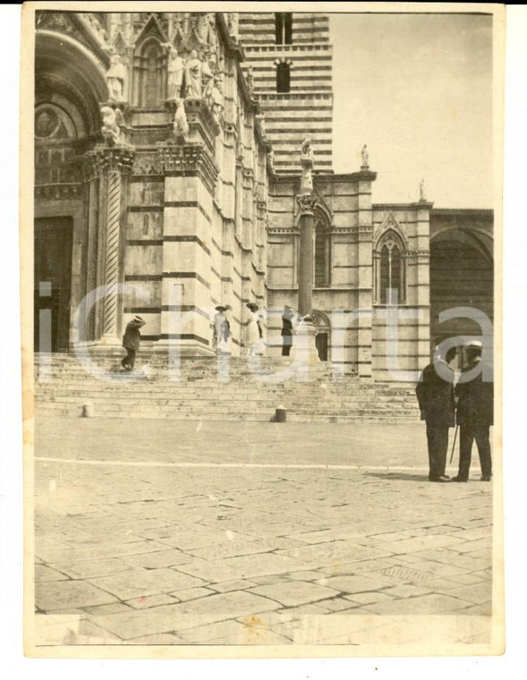 Agosto 1921 Duomo di SIENA - Turisti in visita - Foto VINTAGE 9x11 cm