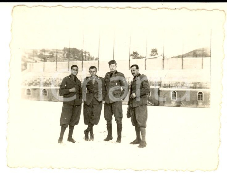 1940 SANREMO Ufficiali al campo sportivo coperto di neve - Foto 9x7 cm