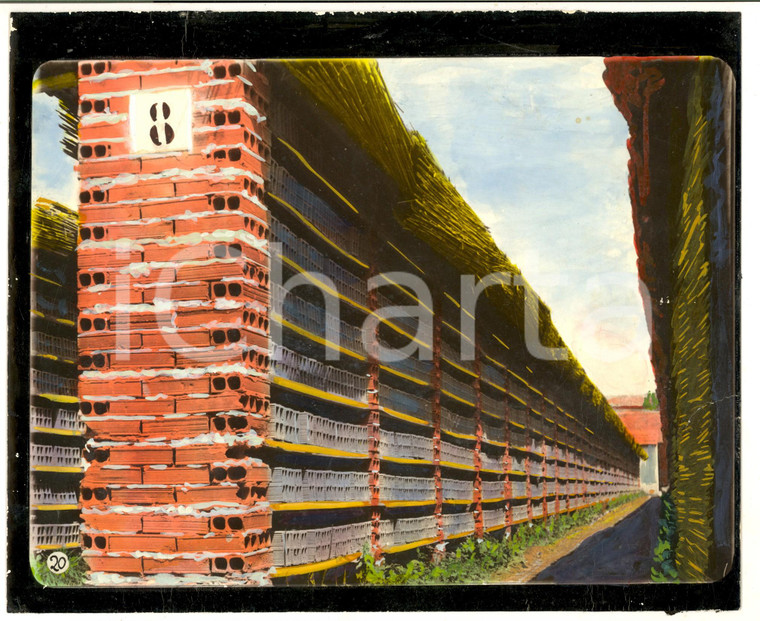 1955 ca STRADELLA (?) Magazzino di una fabbrica di mattoni *Foto COLORATA A MANO