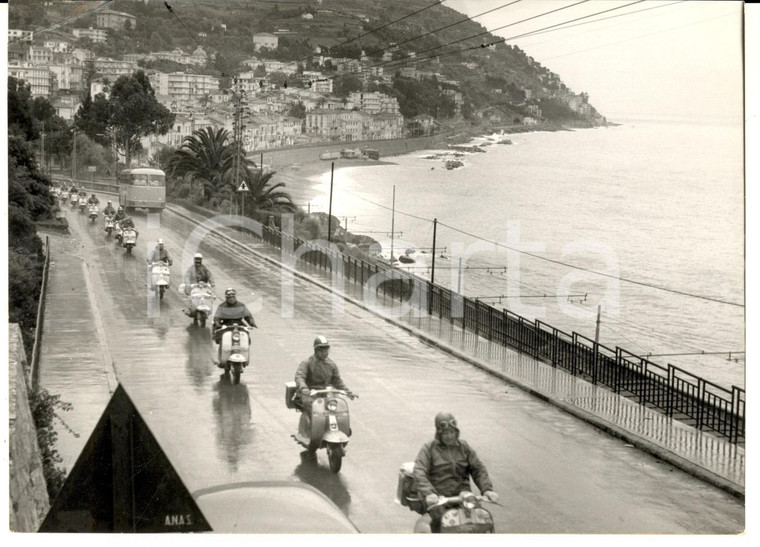 1961 OSPEDALETTI Motociclisti del LAMBRETTA Club in viaggio per Barcellona