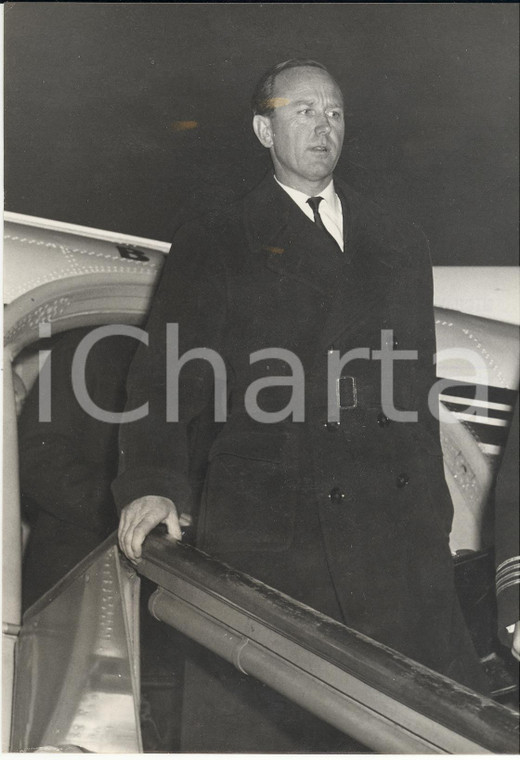 1957 LONDON Michael PARKER home after saying goodbye to the Duke of Edinburgh