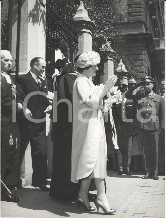 1959 ROMA Regina Madre d'Inghilterra alla chiesa di Sant'Andrea degli Scozzesi